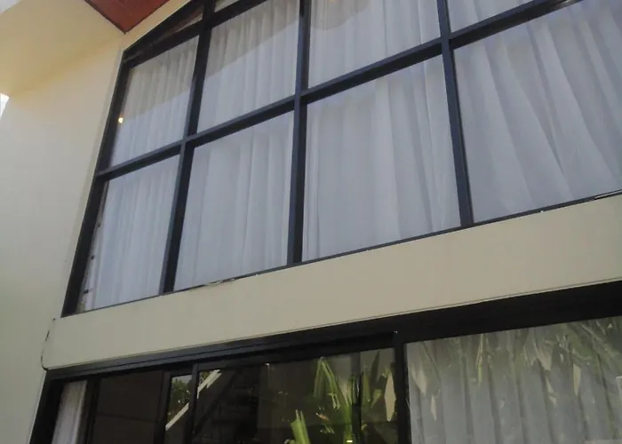 Sare Bali - Bedroom With Private Pool